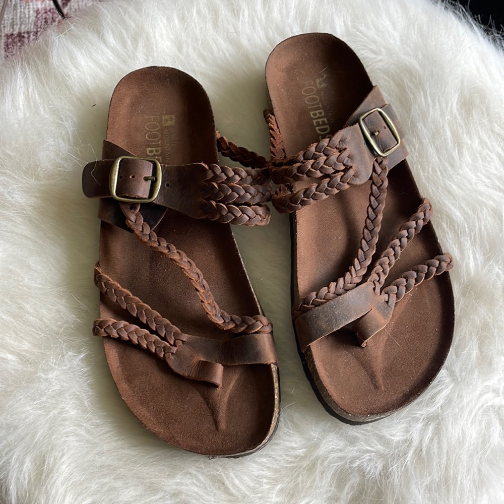 Leather sandals size 9